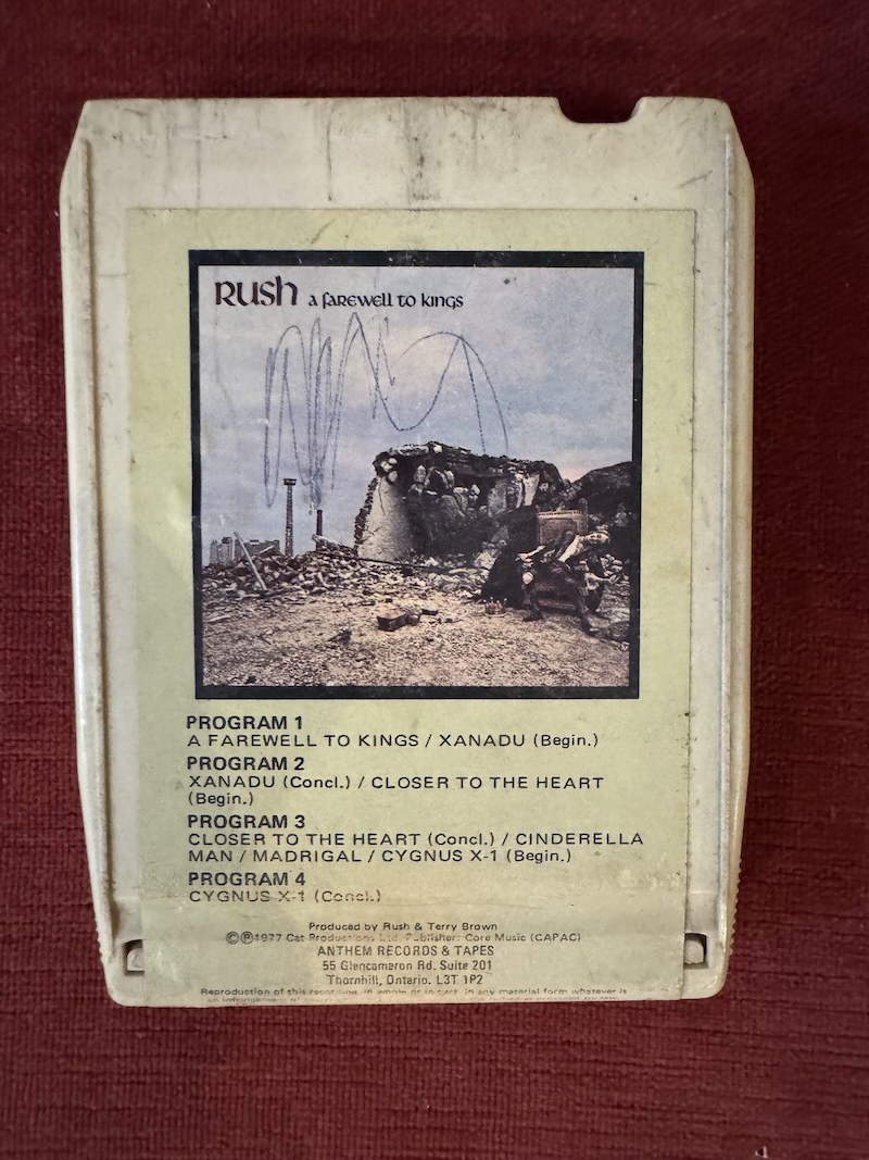 🎵 RUSH – A Farewell to Kings (1977) - Vintage 8-Track Tape 